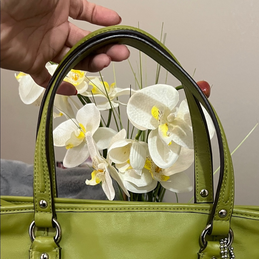 Coach Lime Green Leather Daisy Spectator Satchel Bag - Picture 5 of 12